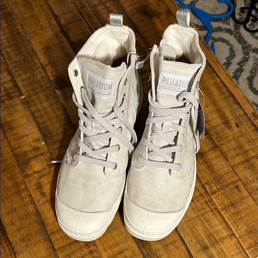 Palladium Women's Combat Boots in Cream